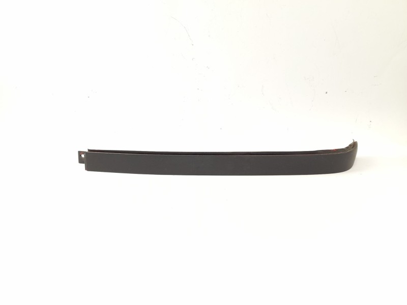 Recambio de moldura para renault 21 sedán (l48_) 1.7 (l48e) referencia OEM IAM 7700789900  