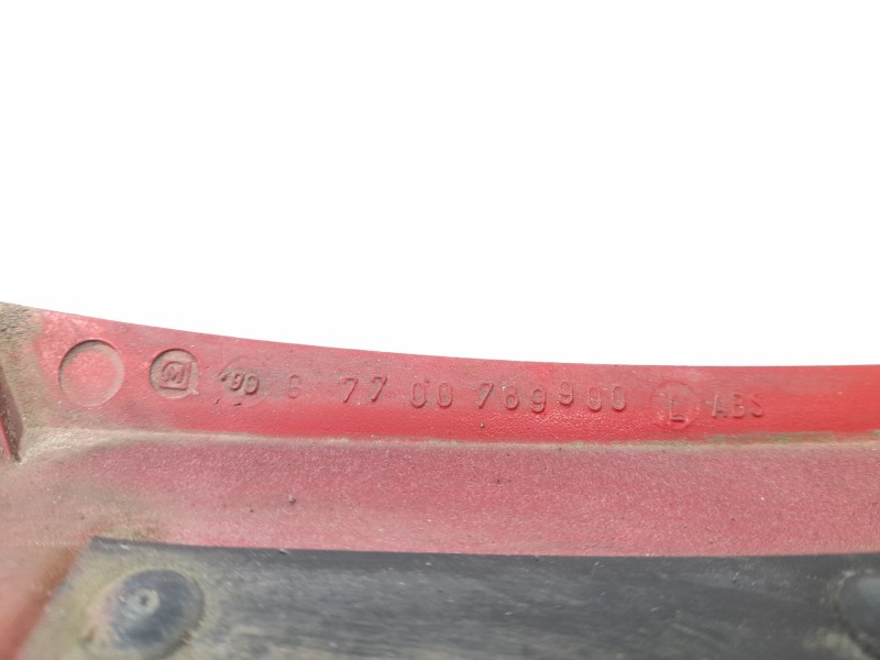 Recambio de moldura para renault 21 sedán (l48_) 1.7 (l48e) referencia OEM IAM 7700789900  
