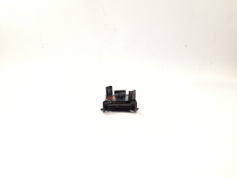 Recambio de moldura para renault 21 sedán (l48_) 1.7 (l48e) referencia OEM IAM 7700804335  