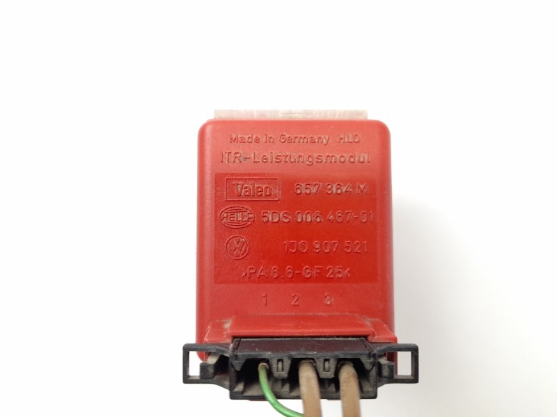 Recambio de resistencia calefaccion para audi a3 (8l1) 1.9 tdi referencia OEM IAM 1J0907521 5DS00646701 657364M