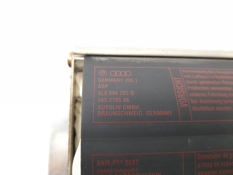 Recambio de airbag delantero derecho para audi a3 (8l1) 1.9 tdi referencia OEM IAM 8L0880202D  565210506