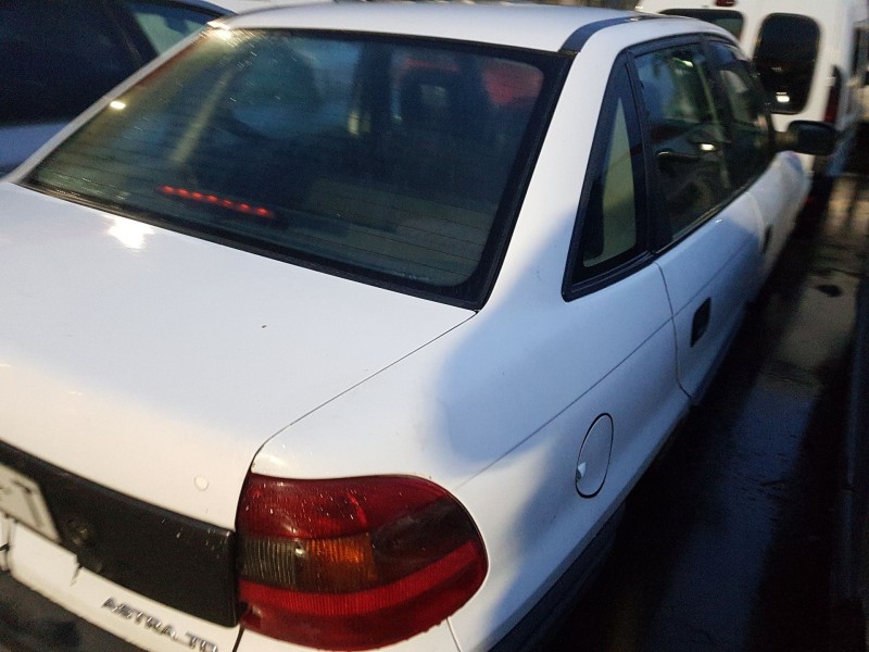 opel astra f caravan del año 1997