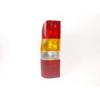 PILOTO TRASERO IZQUIERDO YC1X13N004A 