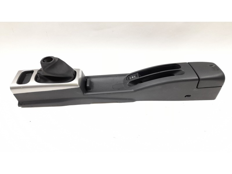 Recambio de consola central para nissan note (e11e) 1.5 dci referencia OEM IAM 96910 969109U000 
