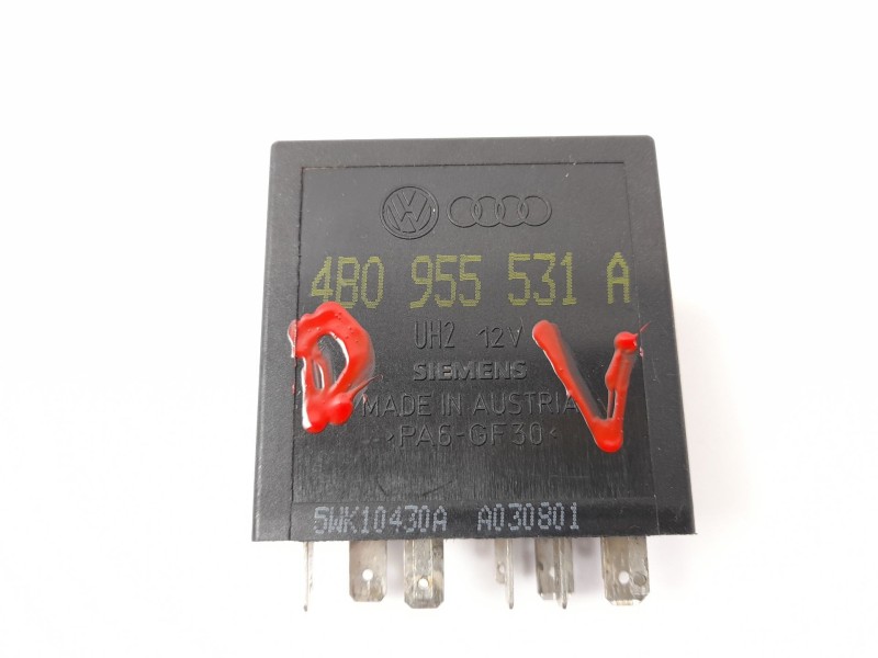 Recambio de rele para volkswagen golf iv berlina (1j1) 1.9 tdi referencia OEM IAM 4B0955531A  5WK10430A