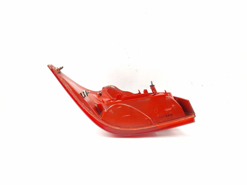 Recambio de piloto trasero derecho para volkswagen golf iv berlina (1j1) 1.9 tdi referencia OEM IAM 084411974R  