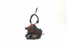 Recambio de cerradura puerta trasera izquierda para volkswagen golf iv berlina (1j1) 1.9 tdi referencia OEM IAM   