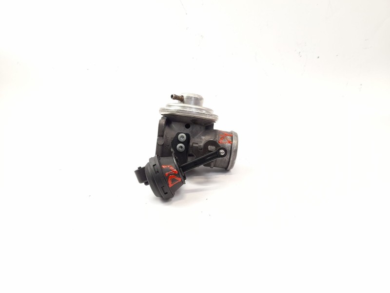 Recambio de valvula egr para volkswagen golf iv berlina (1j1) 1.9 tdi referencia OEM IAM 038129637  038131501E