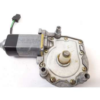 MOTOR ELEVALUNAS TRASERO DERECHO 0531826001 