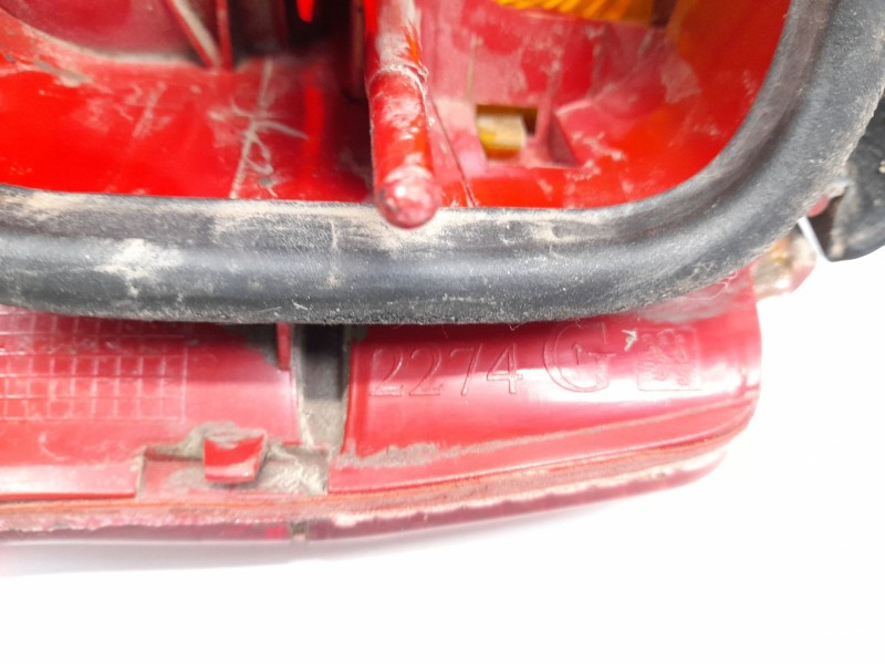 Recambio de piloto trasero izquierdo para peugeot 106 (s2) sketch referencia OEM IAM 2274G  