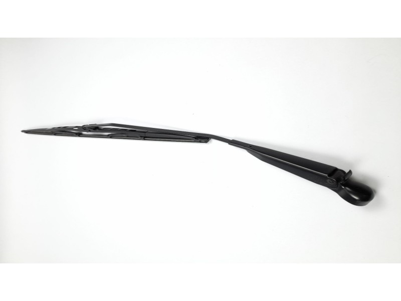 Recambio de brazo limpia delantero derecho para nissan kubistar (x76) 1.5 dci referencia OEM IAM 820018096B  