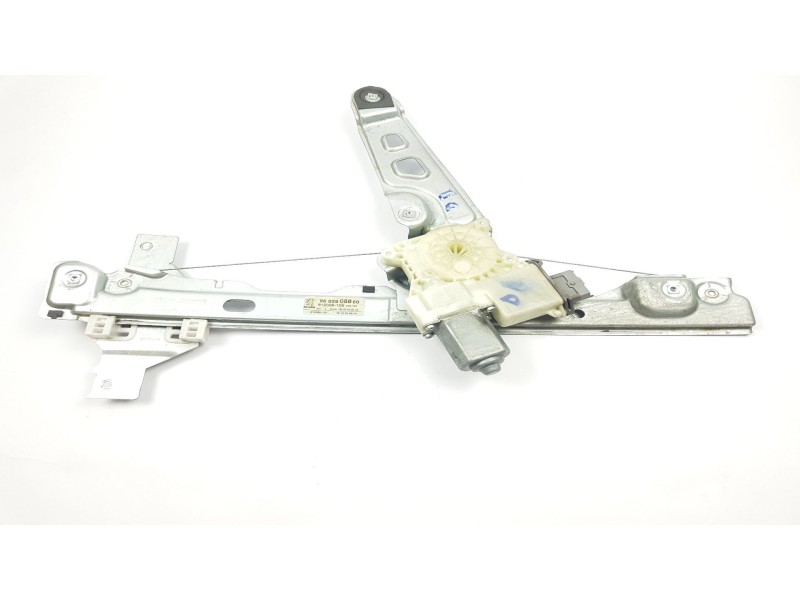 Recambio de elevalunas delantero derecho para peugeot 3008 1.6 hdi fap referencia OEM IAM 9682808880  