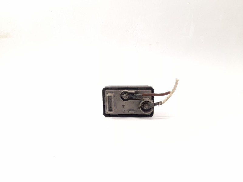 Recambio de caja precalentamiento para fiat fiorino pick up (146) 1.7 td referencia OEM IAM CCD47UPF2  