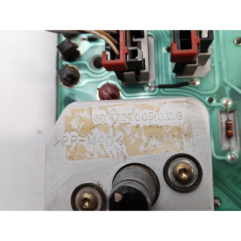 Recambio de cuadro instrumentos para fiat fiorino pick up (146) 1.7 td referencia OEM IAM 6047240050C6  60460501604