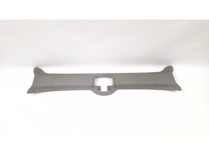 Recambio de moldura para nissan kubistar (x76) 1.5 dci referencia OEM IAM 8200110782  