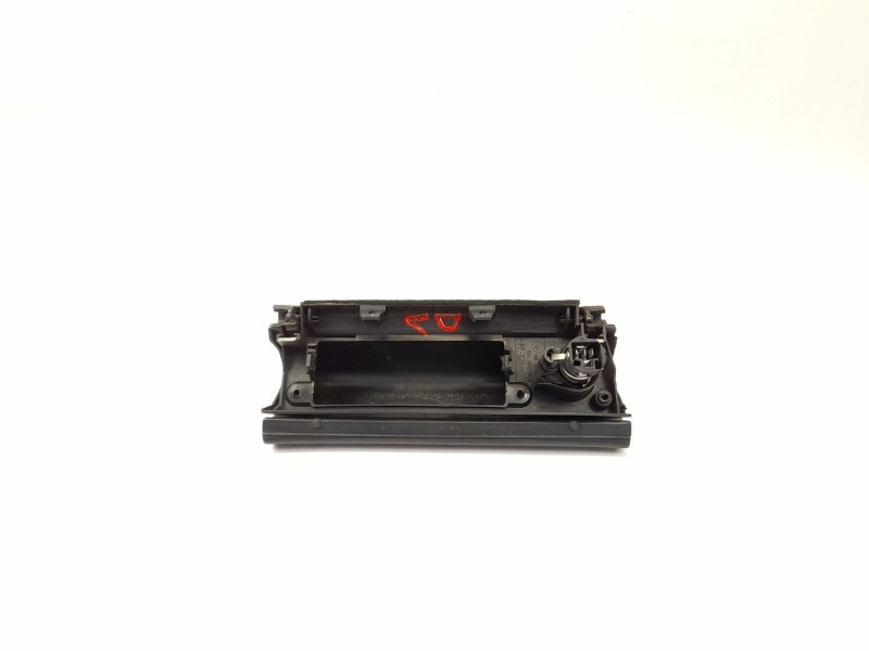 Recambio de moldura para fiat fiorino pick up (146) 1.7 td referencia OEM IAM   