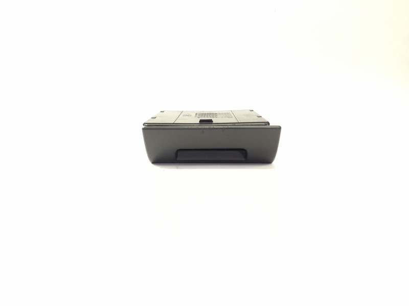 Recambio de cenicero para citroën zx 1.9 d referencia OEM IAM   