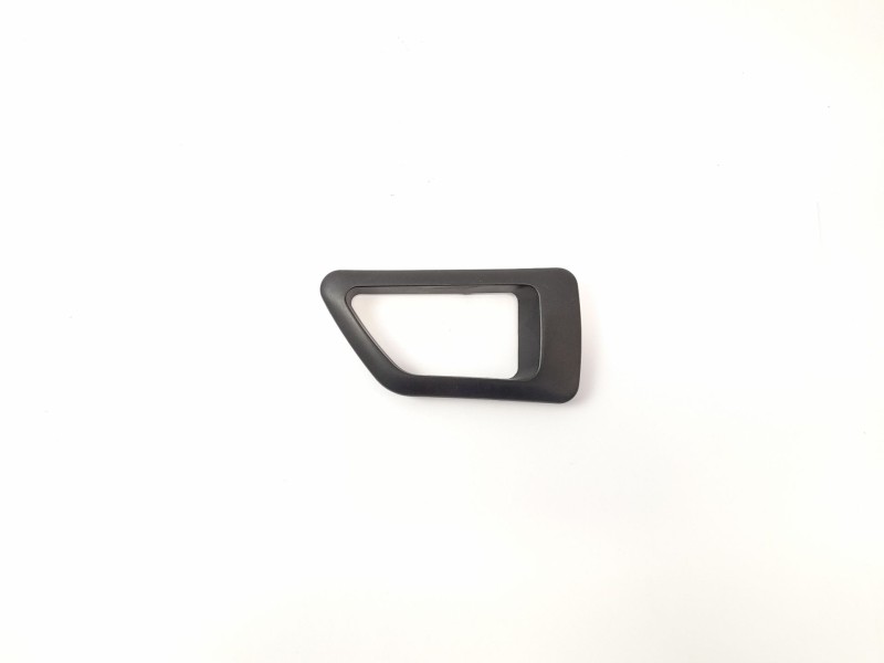 Recambio de moldura para citroën zx 1.9 d referencia OEM IAM 9605556777  