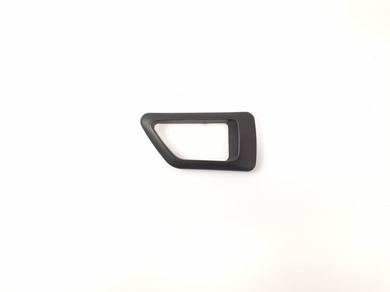 Recambio de moldura para citroën zx 1.9 d referencia OEM IAM 9605556777  