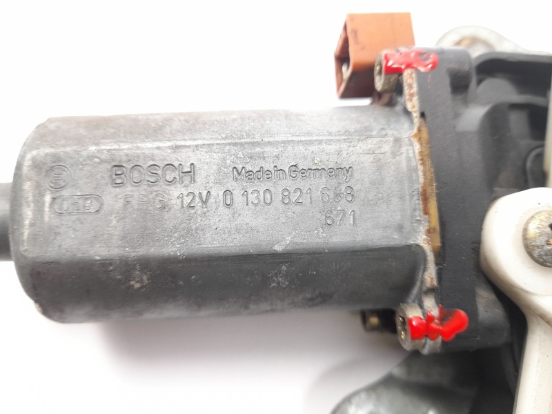 Recambio de elevalunas delantero derecho para citroën zx 1.9 d referencia OEM IAM 0130821688  