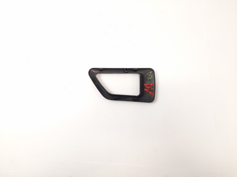 Recambio de moldura para citroën zx 1.9 d referencia OEM IAM 9605556977  