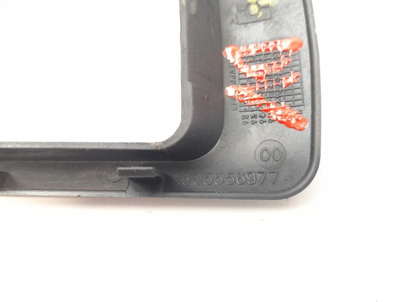 Recambio de moldura para citroën zx 1.9 d referencia OEM IAM 9605556977  