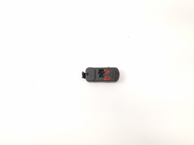 Recambio de portalamparas para saab 9-3 (ys3d) 2.2 tid referencia OEM IAM 4831186  