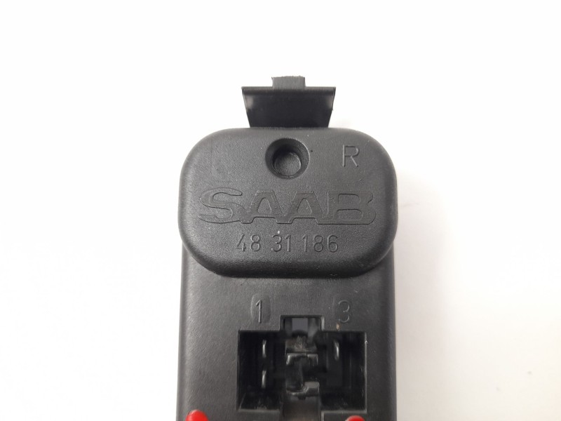 Recambio de portalamparas para saab 9-3 (ys3d) 2.2 tid referencia OEM IAM 4831186  