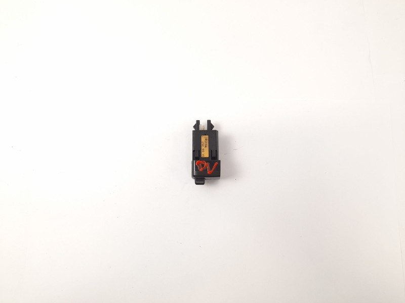 Recambio de regulador altura luces para saab 9-3 (ys3d) 2.2 tid referencia OEM IAM 5106257  