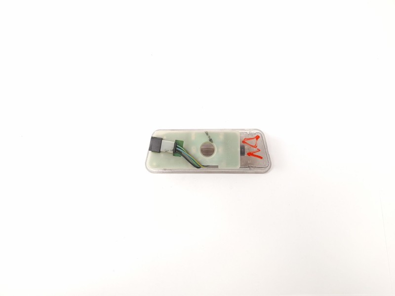 Recambio de luz interior para saab 9-3 (ys3d) 2.2 tid referencia OEM IAM 4708855  