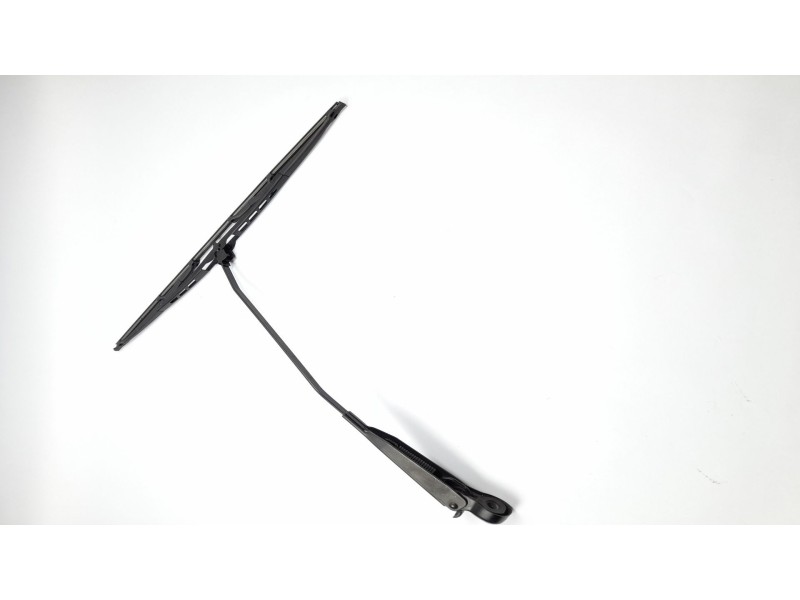 Recambio de brazo limpia delantero derecho para nissan kubistar (x76) 1.5 dci referencia OEM IAM 820018096B  