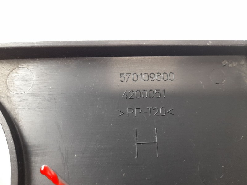 Recambio de moldura para saab 9-3 (ys3d) 2.2 tid referencia OEM IAM 570109600  4200051