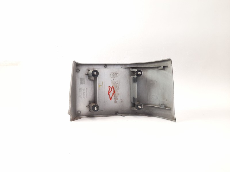 Recambio de moldura para saab 9-3 (ys3d) 2.2 tid referencia OEM IAM 4677878  