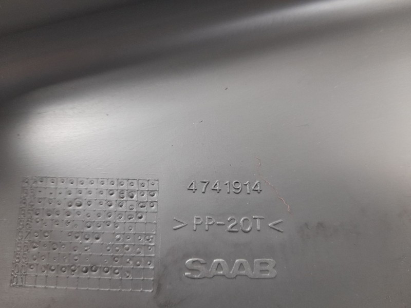 Recambio de consola central para saab 9-3 (ys3d) 2.2 tid referencia OEM IAM 4741914  