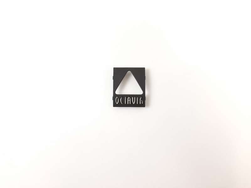 MOLDURA 1U0857586 