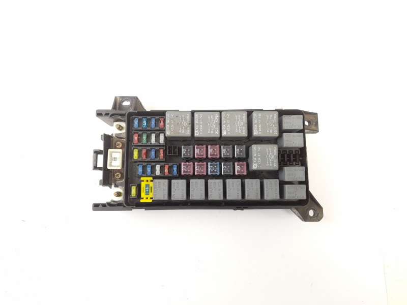 CAJA RELES / FUSIBLES 0K53H L03H 