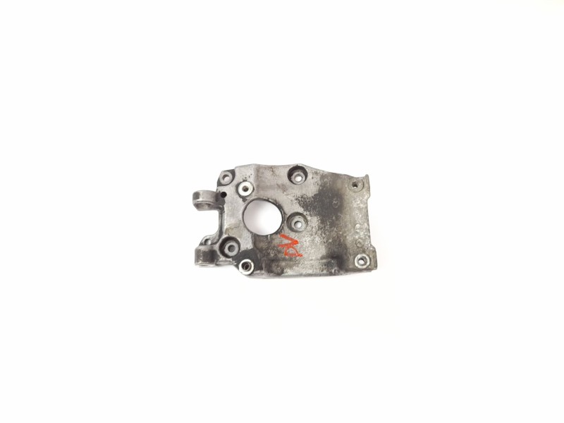 Recambio de soporte alternador para peugeot 307 5p xs+hdi referencia OEM IAM 9646719580  