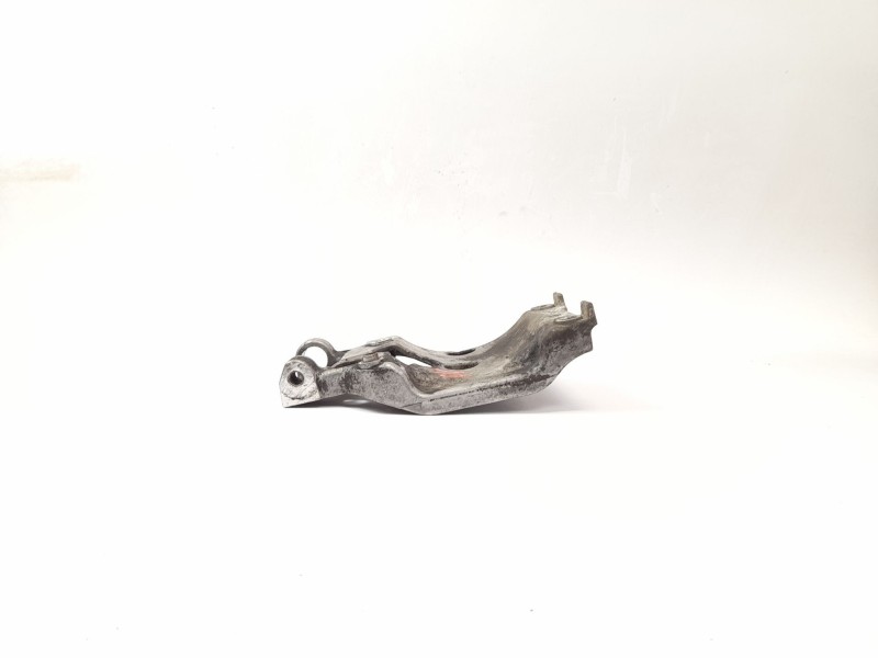 Recambio de soporte alternador para peugeot 307 5p xs+hdi referencia OEM IAM 9646719580  