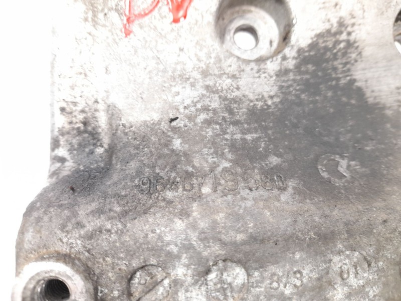 Recambio de soporte alternador para peugeot 307 5p xs+hdi referencia OEM IAM 9646719580  