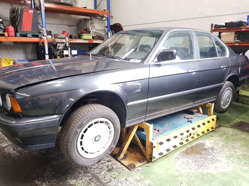 bmw serie 5 touring (e34) del año 1990