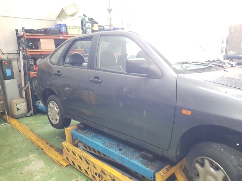 seat cordoba berlina (6k2) del año 1995
