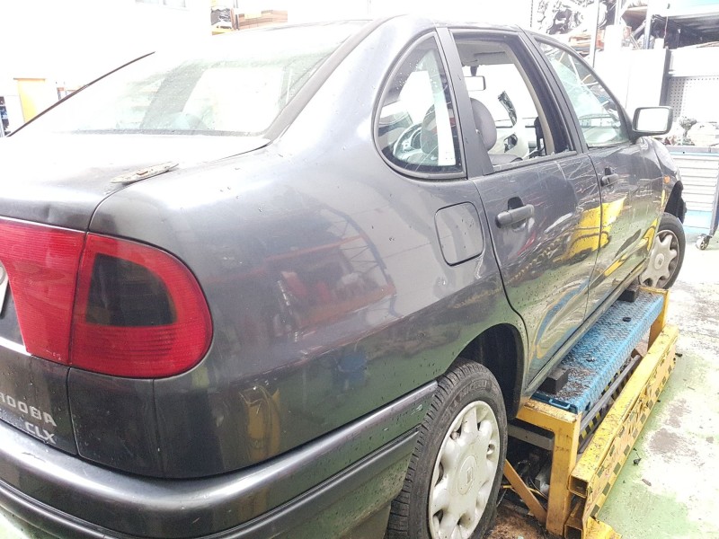 seat cordoba berlina (6k2) del año 1995