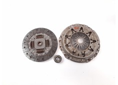 Recambio de kit embrague para fiat scudo furgon (220)2.0jtd referencia OEM IAM 323051510  