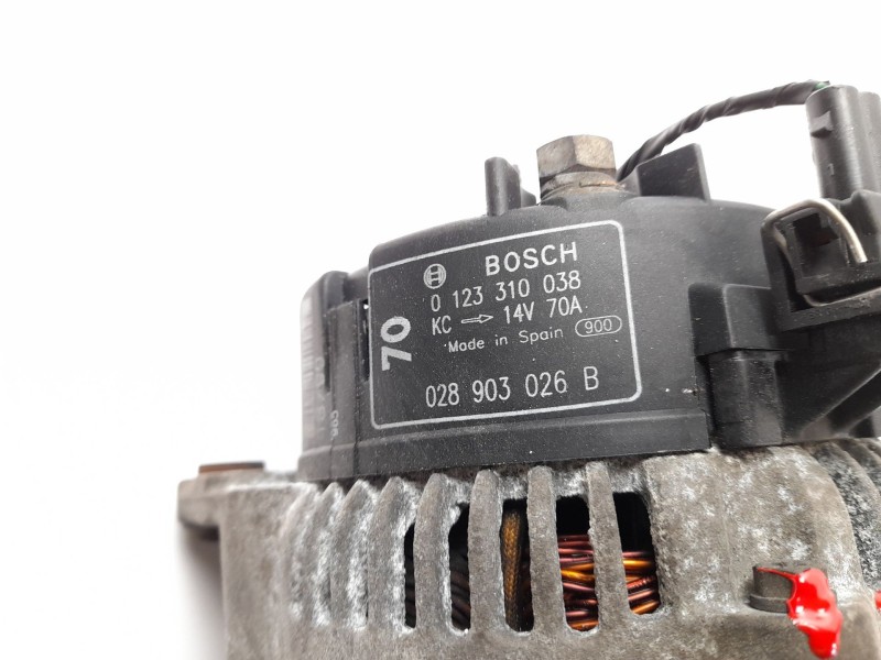 Recambio de alternador para skoda felicia ii (6u1) 1.9 d referencia OEM IAM 028903026B  0123310038