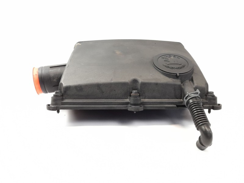 Recambio de filtro aire para skoda felicia ii (6u1) 1.9 d referencia OEM IAM 028129037B  