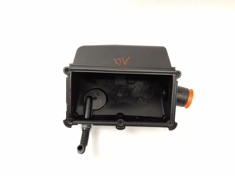 Recambio de filtro aire para skoda felicia ii (6u1) 1.9 d referencia OEM IAM 028129037B  