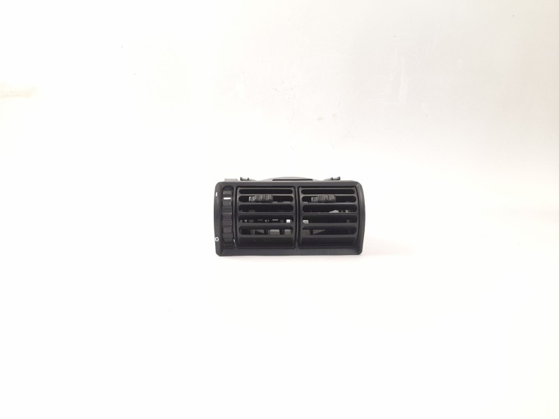 Recambio de rejilla del aire delantera central para bmw serie 5 touring (e34) 520i referencia OEM IAM 642213755610  
