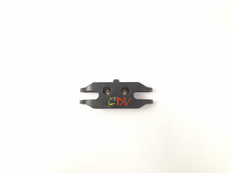 Recambio de soporte paragolpes trasero para bmw serie 5 touring (e34) 520i referencia OEM IAM 51111944543  