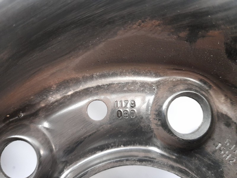 Recambio de llanta para bmw serie 5 touring (e34) 520i referencia OEM IAM 1179030  SRD151102