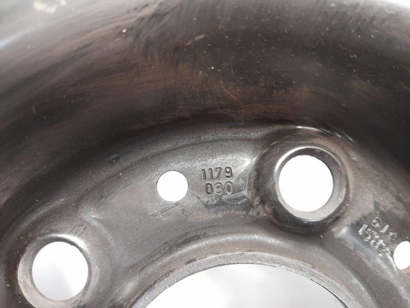 Recambio de llanta para bmw serie 5 touring (e34) 520i referencia OEM IAM 1179030  SRD151102